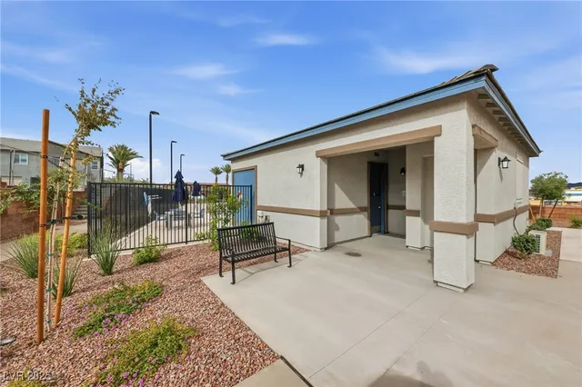 $1,995 | 1531 Layla Crossing Avenue, Henderson, NV 89002