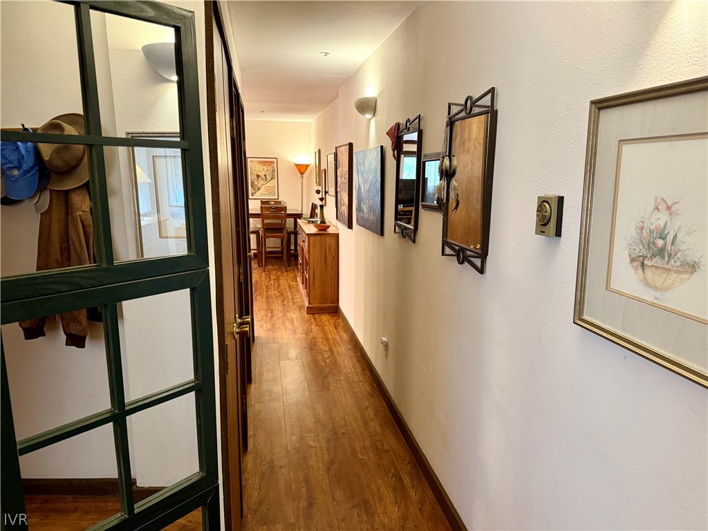 333 Ski Way, Unit 272 Incline Village, NV 89451 - Photo 30 of 37 Entry hall view with bedroom to left