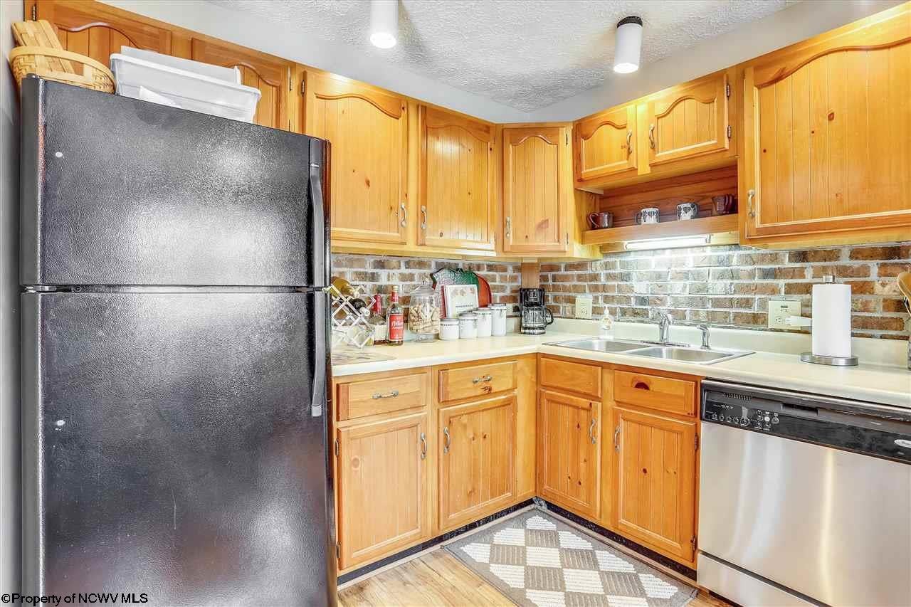 89 Ridge Road Davis, WV 26260 - Photo 11 of 27 Gallery Image 11