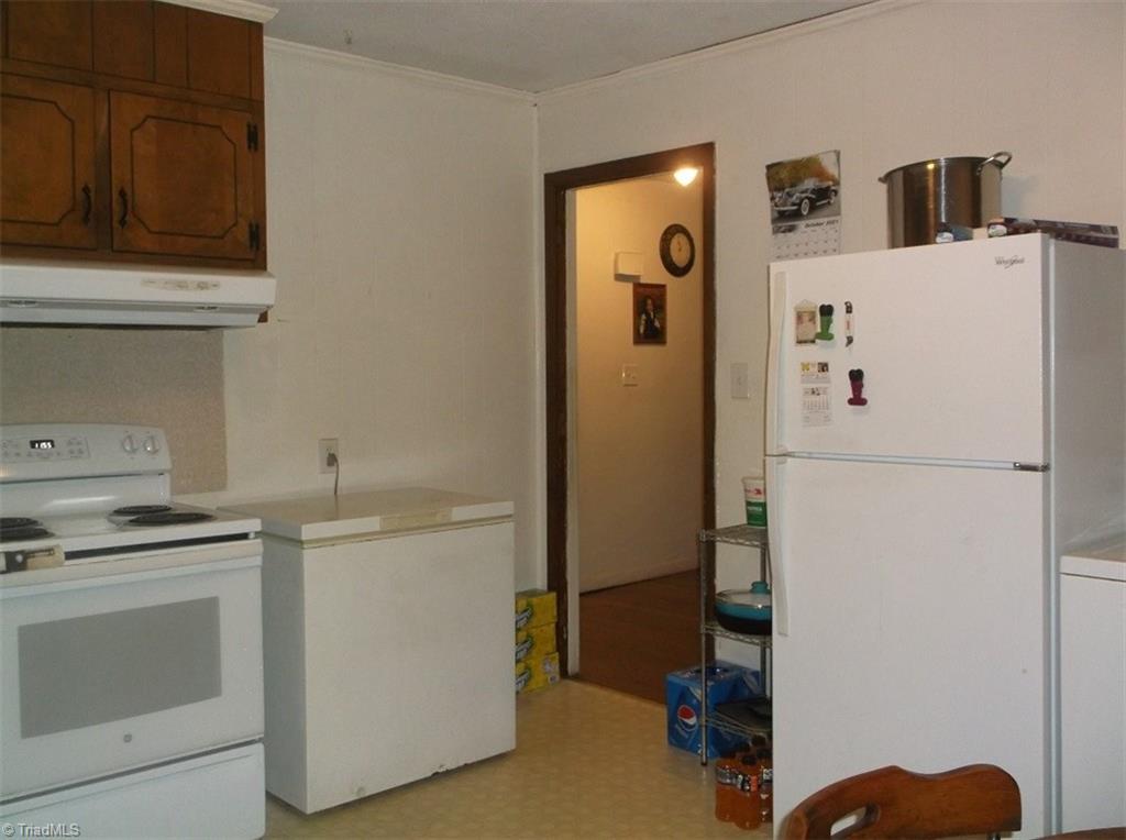 813 Spring Street Reidsville, NC 27320 - Photo 20 of 32 Gallery Image 20