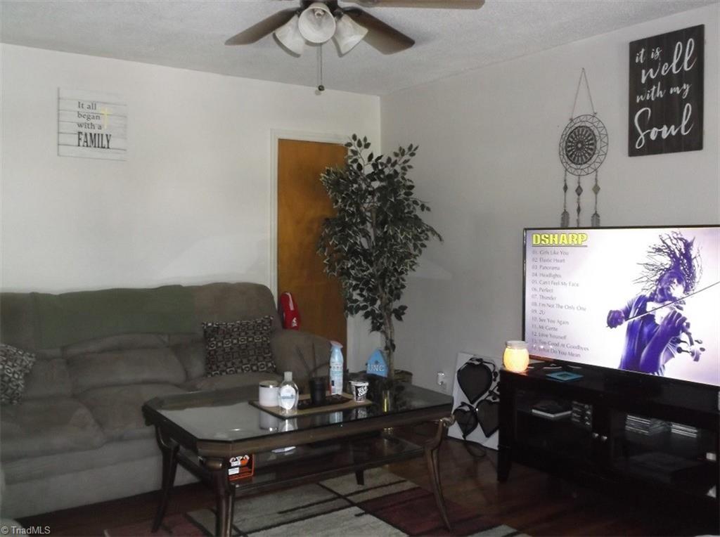 813 Spring Street Reidsville, NC 27320 - Photo 6 of 32 Gallery Image 6