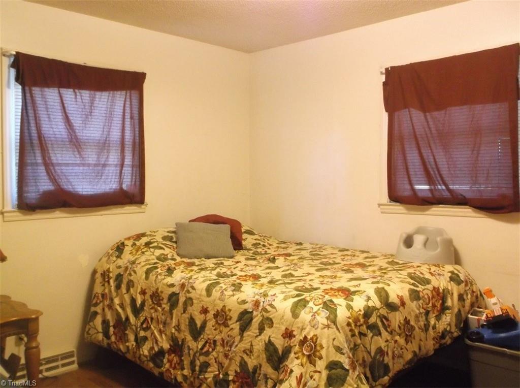 813 Spring Street Reidsville, NC 27320 - Photo 10 of 32 Gallery Image 10