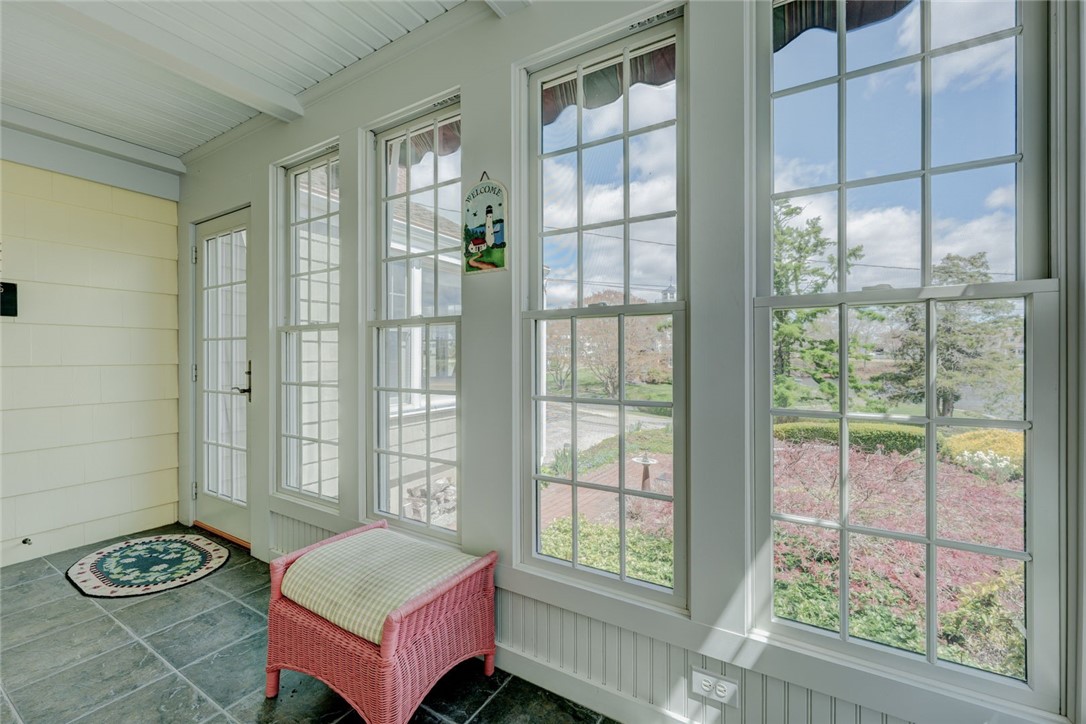 20 Brockett Road Niantic, CT 06357 - Photo 6 of 35