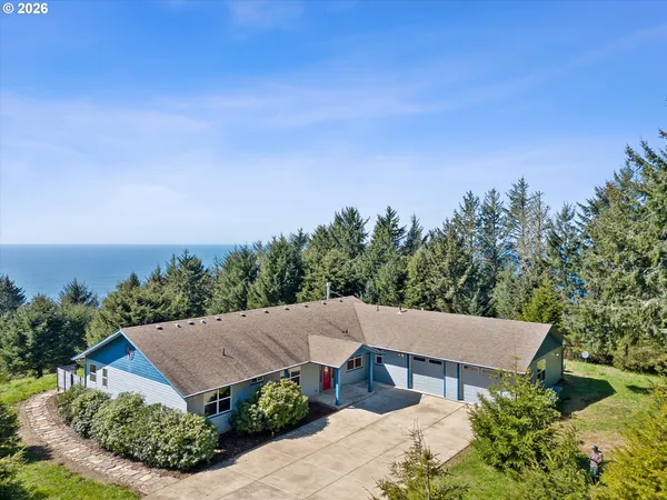 $999,000 | 90 Cape Foulweather Lane, Otter Rock, OR 97369