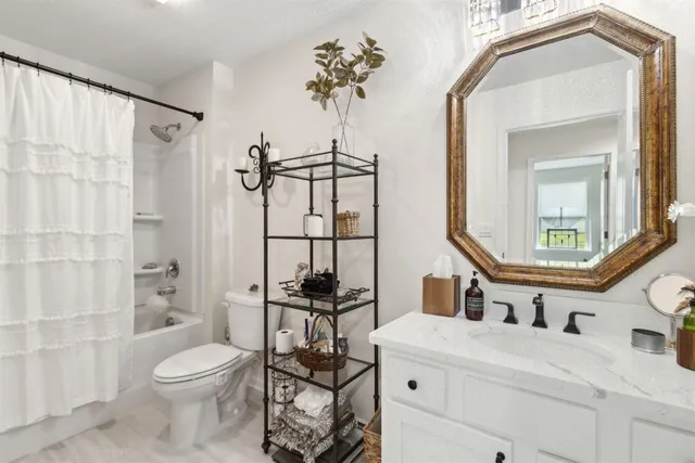 a view of a workspace with furniture