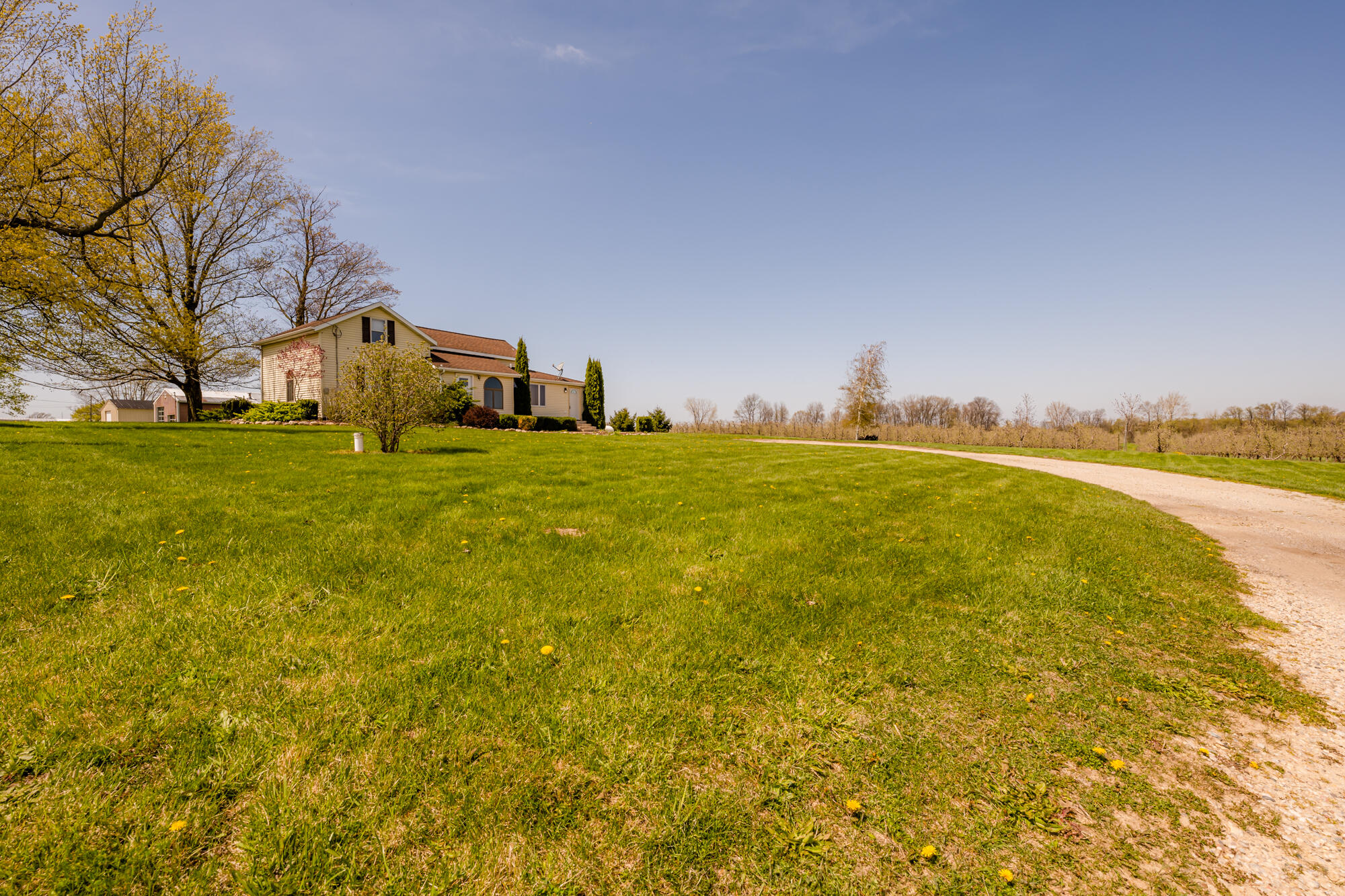 8195 Territorial Road Benton Harbor, MI 49022 - Photo 25 of 29 Territorial-125