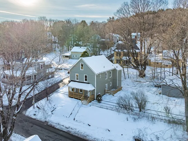 $350,000 | 8 Otis Street, Warren, MA 01083