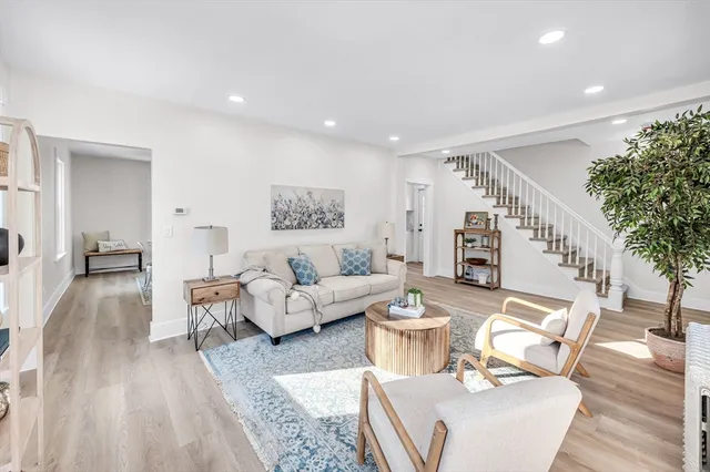 $350,000 | 8 Otis Street, Warren, MA 01083