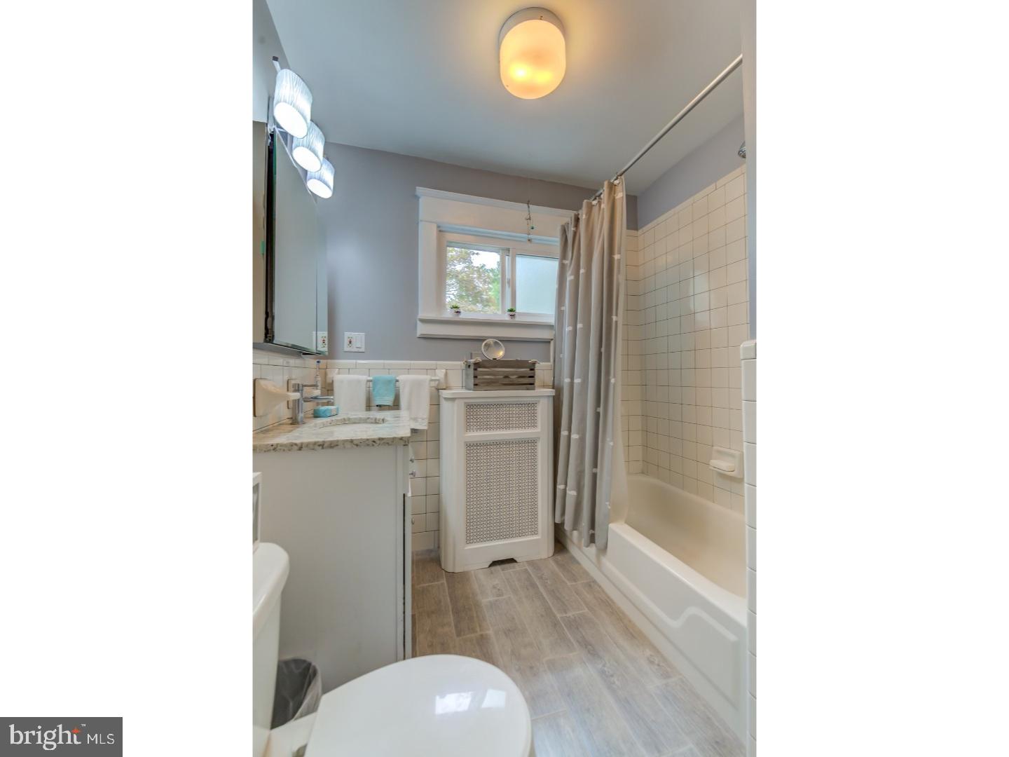 127 Arnold Road Ardmore, PA 19003 - Photo 21 of 25 Bathroom