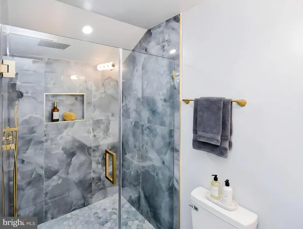 $750,000 | 1532 Mayfield Road, Edgewater, MD 21037