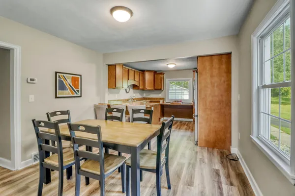 $549,900 | 1104 West Lake Drive, Unit 5, Detroit Lakes, MN 56501