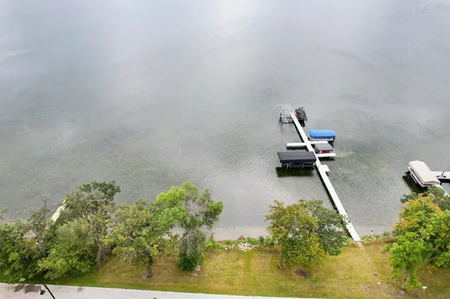 $579,000 | 1104 West Lake Drive, Unit 5, Detroit Lakes, MN 56501