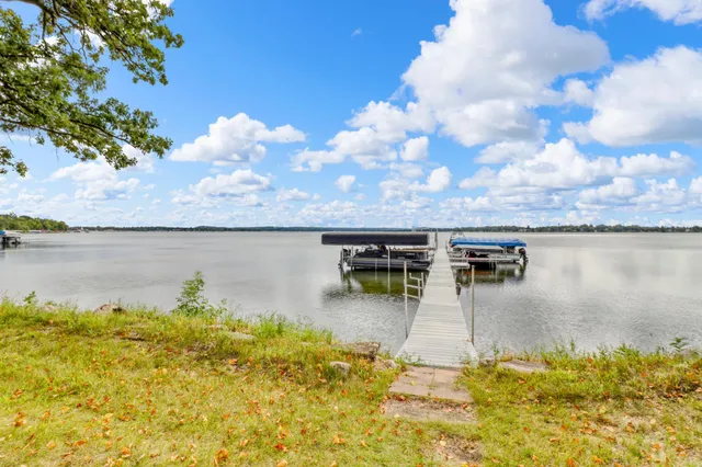 $579,000 | 1104 West Lake Drive, Unit 5, Detroit Lakes, MN 56501