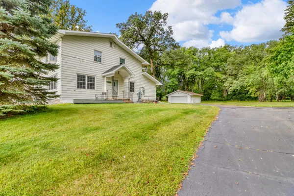 $549,900 | 1104 West Lake Drive, Unit 5, Detroit Lakes, MN 56501