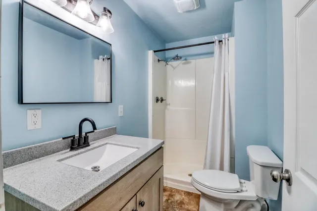 $579,000 | 1104 West Lake Drive, Unit 5, Detroit Lakes, MN 56501