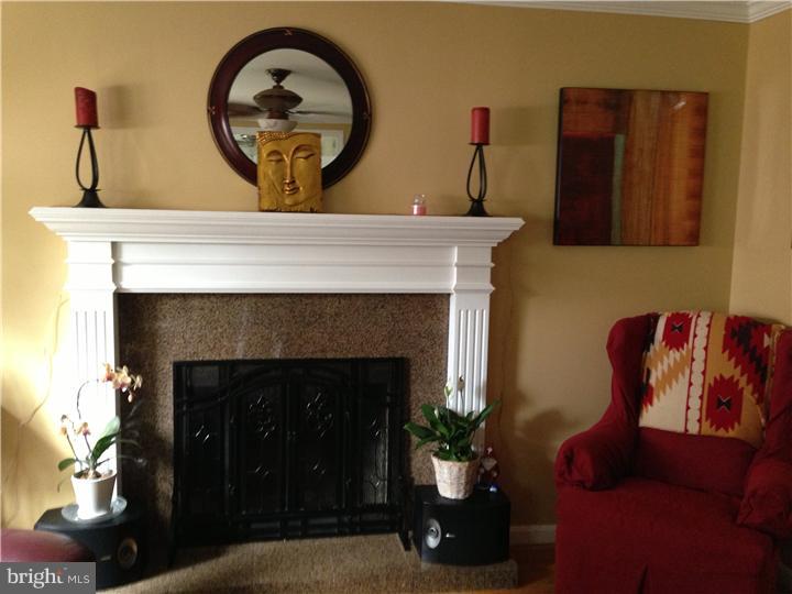 154 Canterbury Road Mount Laurel, NJ 08054 - Photo 9 of 22 Gallery Image 9