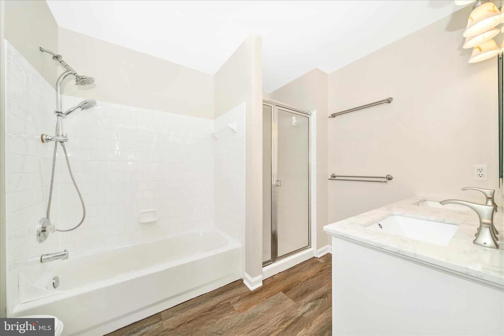 601 Huntover Lane Frederick, MD 21703 - Photo 30 of 73 Primary Bathroom