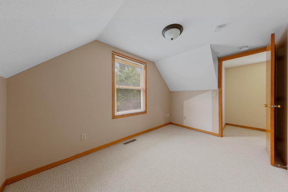 803 Wilkinson Street Red Wing, MN 55066 - Photo 20 of 28