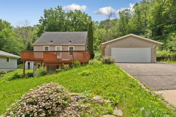 $284,900 | 803 Wilkinson Street, Red Wing, MN 55066