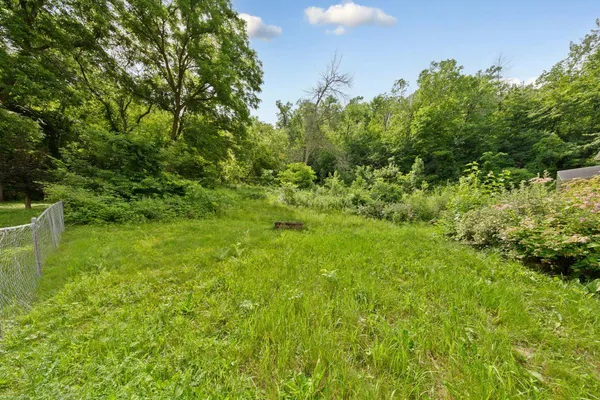 $284,900 | 803 Wilkinson Street, Red Wing, MN 55066