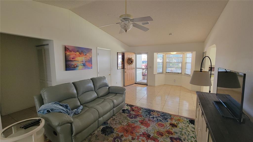 9331 Southwest 84th Terrace, Unit D Ocala, FL 34481 - Photo 8 of 32