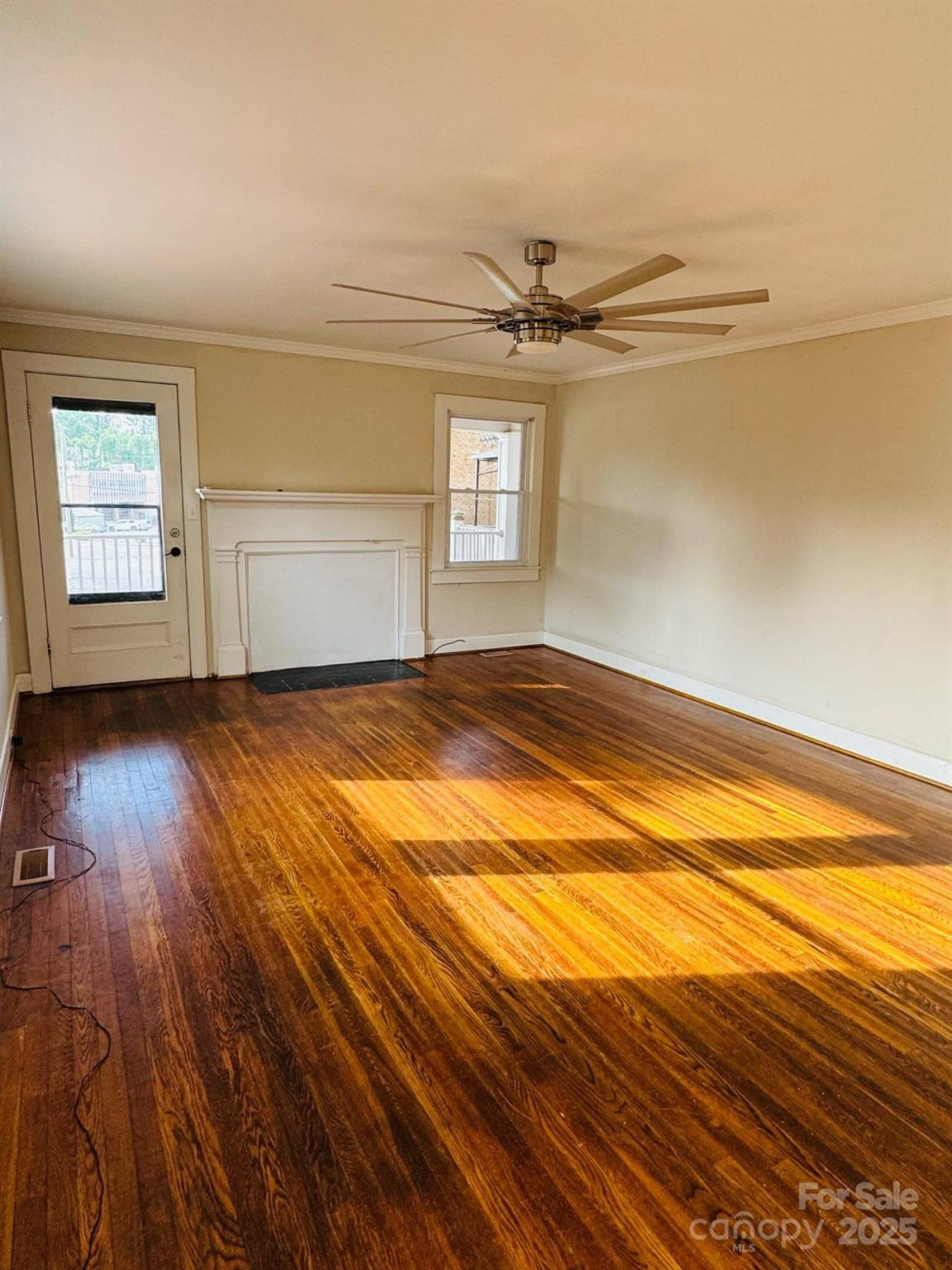 207 Ridge Street Northwest Lenoir, NC 28645 - Photo 3 of 36 Gallery Image 3