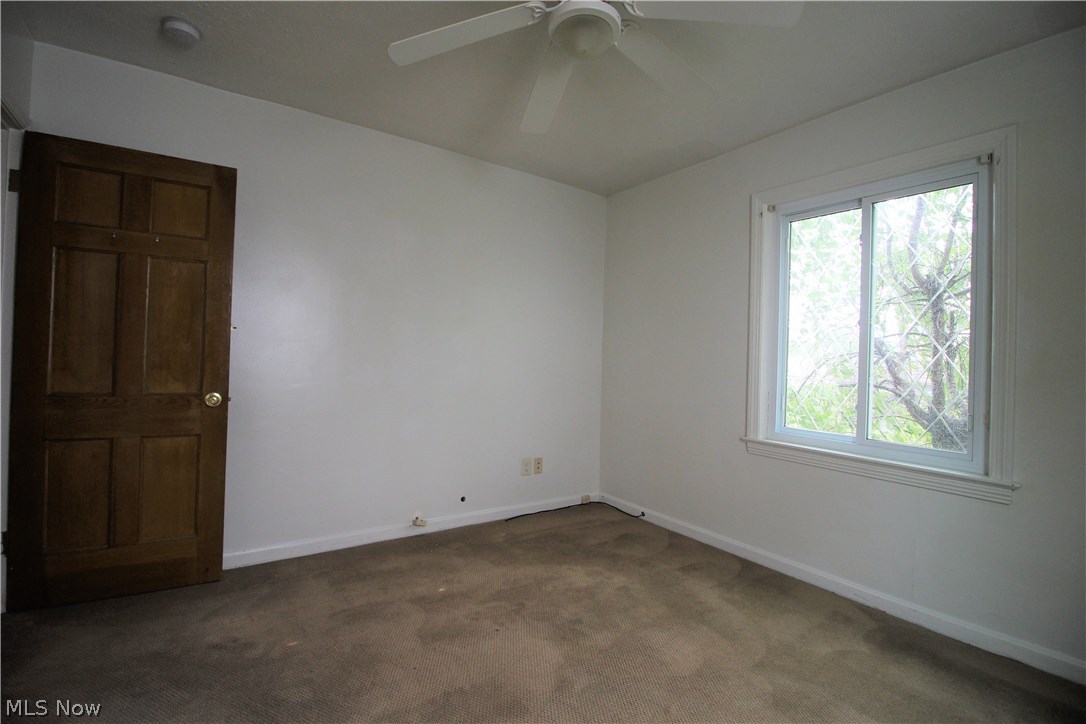 6340 State Road Cleveland, OH 44134 - Photo 13 of 35