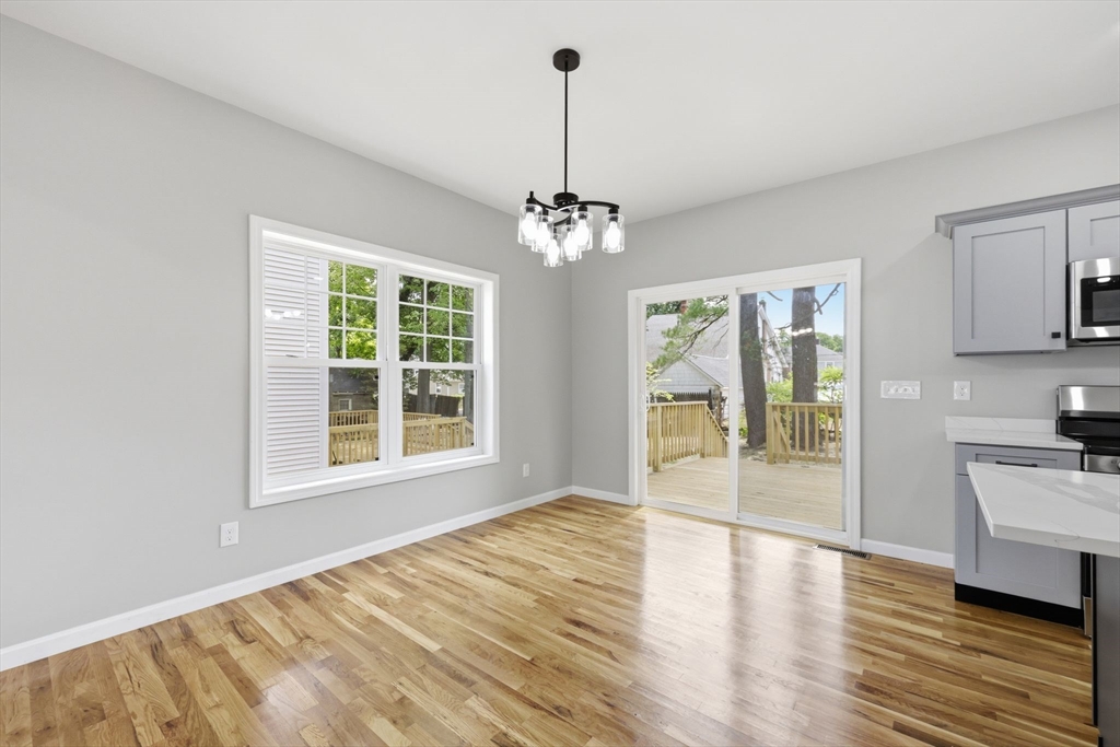 30 Goldenrod Street Springfield, MA 01109 - Photo 15 of 38