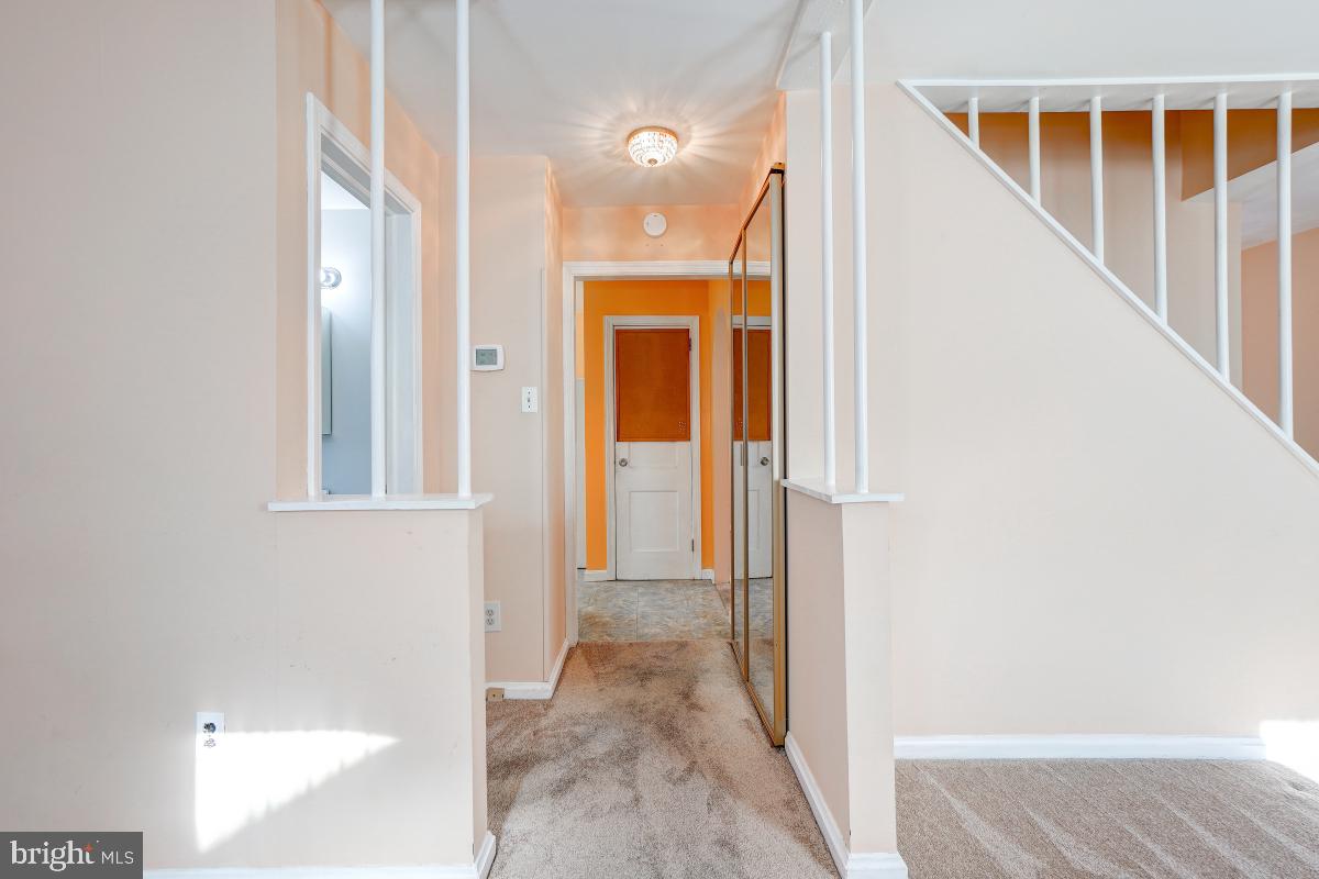 11818 Dewey Road Silver Spring, MD 20906 - Photo 18 of 46 Main Level Hallway