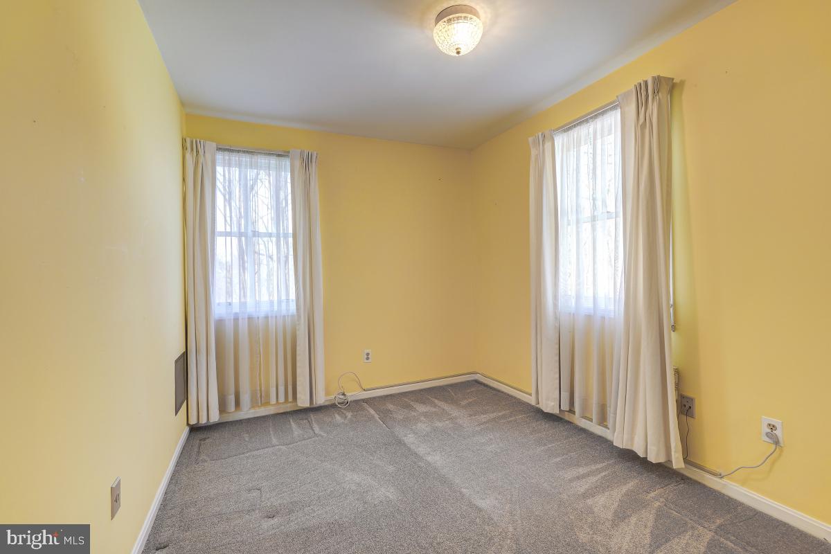 11818 Dewey Road Silver Spring, MD 20906 - Photo 38 of 46 Bedroom 4