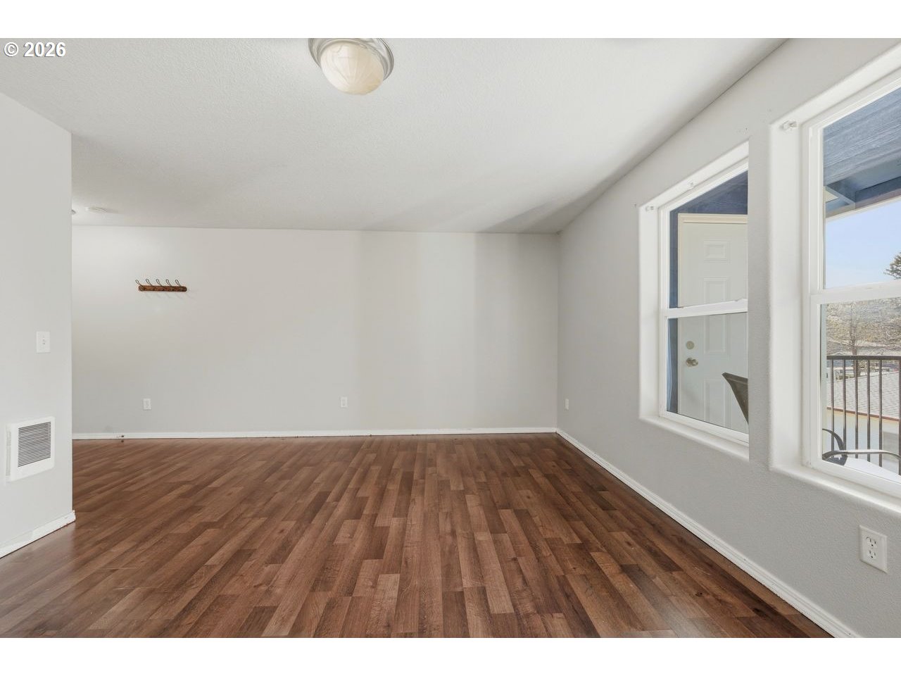 697 Northeast 162nd Avenue, Unit 308 Portland, OR 97230 - Photo 11 of 36