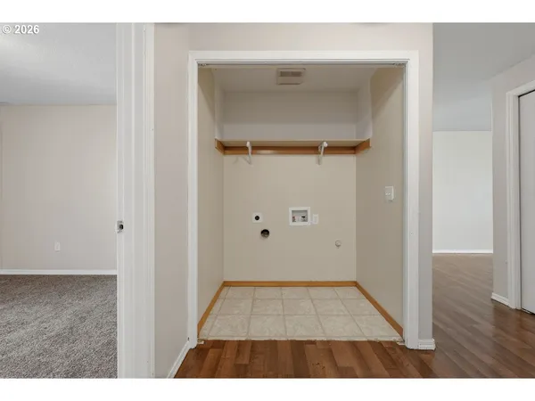 $205,000 | 697 Northeast 162nd Avenue, Unit 308, Portland, OR 97230