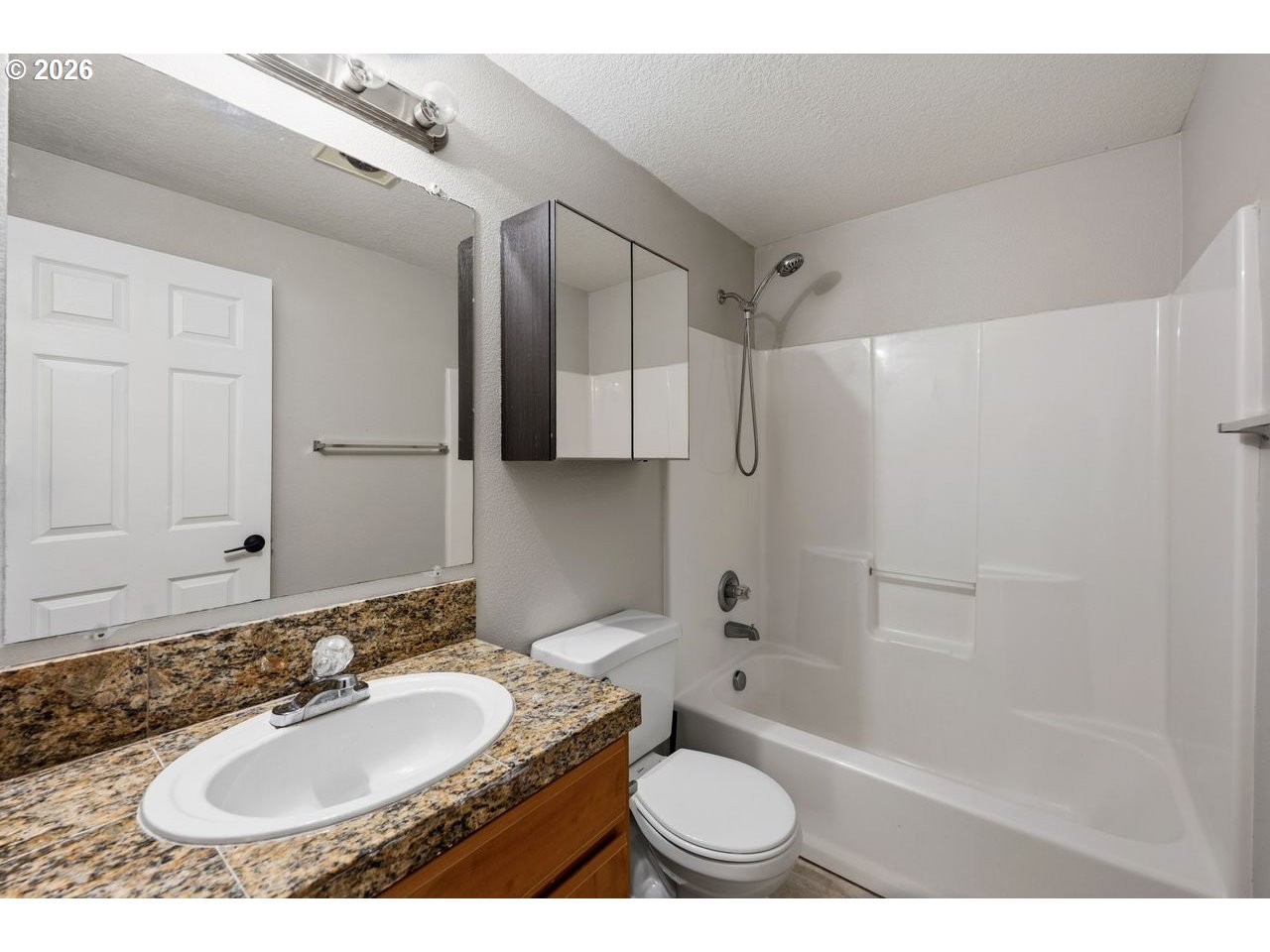 697 Northeast 162nd Avenue, Unit 308 Portland, OR 97230 - Photo 30 of 36