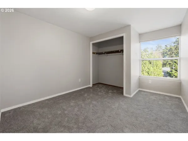 $205,000 | 697 Northeast 162nd Avenue, Unit 308, Portland, OR 97230