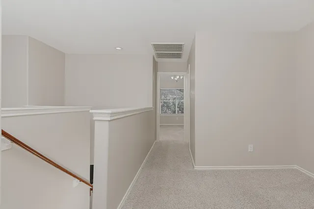 $325,000 | 11 Scenic Brook Court, The Woodlands, TX 77382