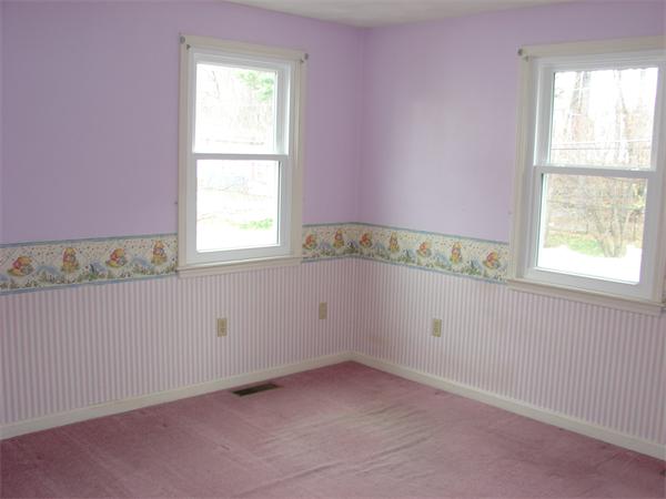 20 Hilltop Road Dracut, MA 01826 - Photo 11 of 22 Gallery Image 11