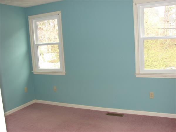 20 Hilltop Road Dracut, MA 01826 - Photo 13 of 22 Gallery Image 13