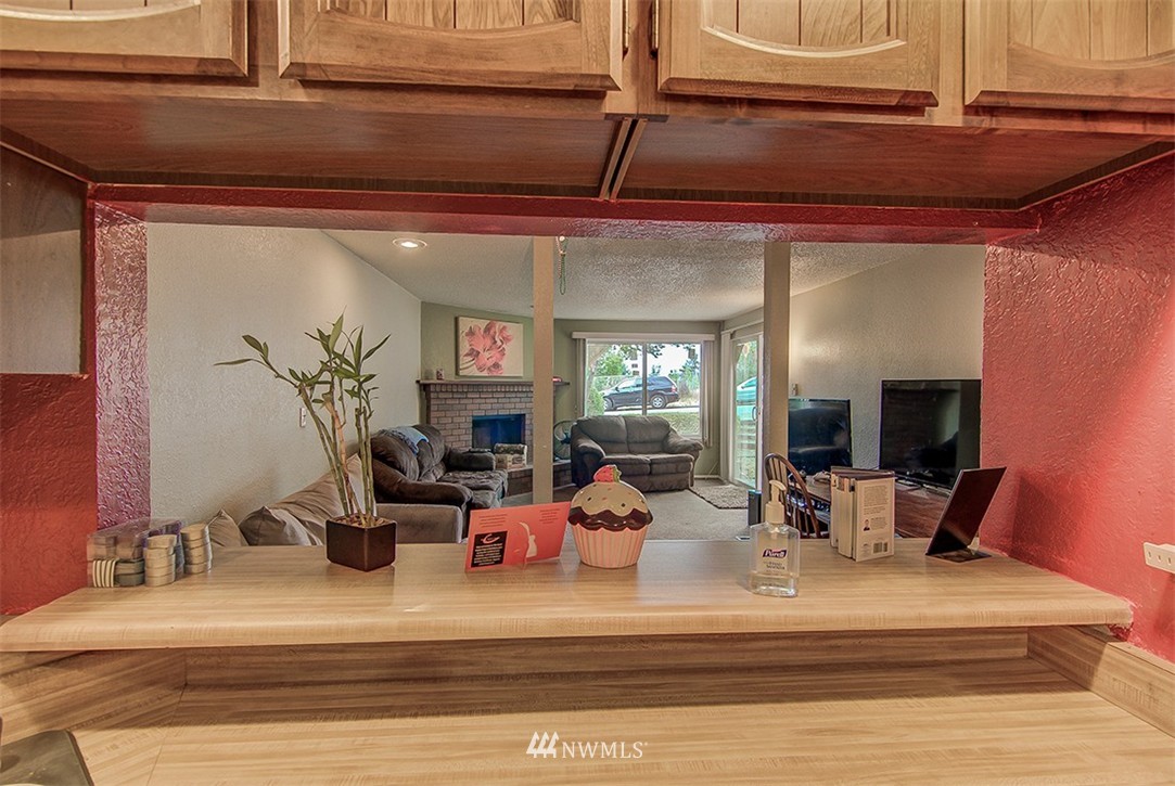 2601 Northeast 4th Street, Unit 313 Renton, WA 98056 - Photo 7 of 16