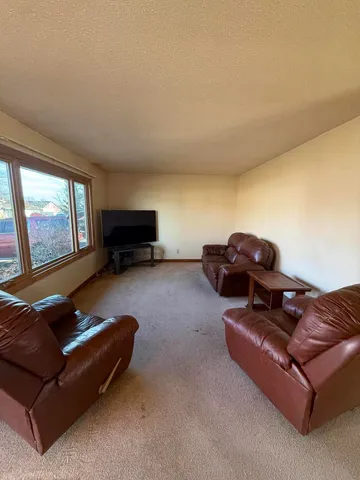 $250,000 | 1732 Viking Avenue, Holmen, WI 54636