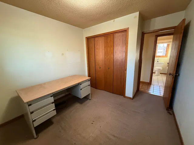 $250,000 | 1732 Viking Avenue, Holmen, WI 54636