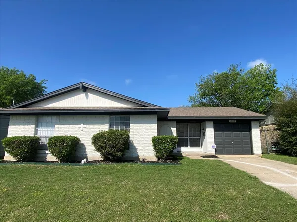 $1,895 | 6327 Hidden Trail Drive, Dallas, TX 75241