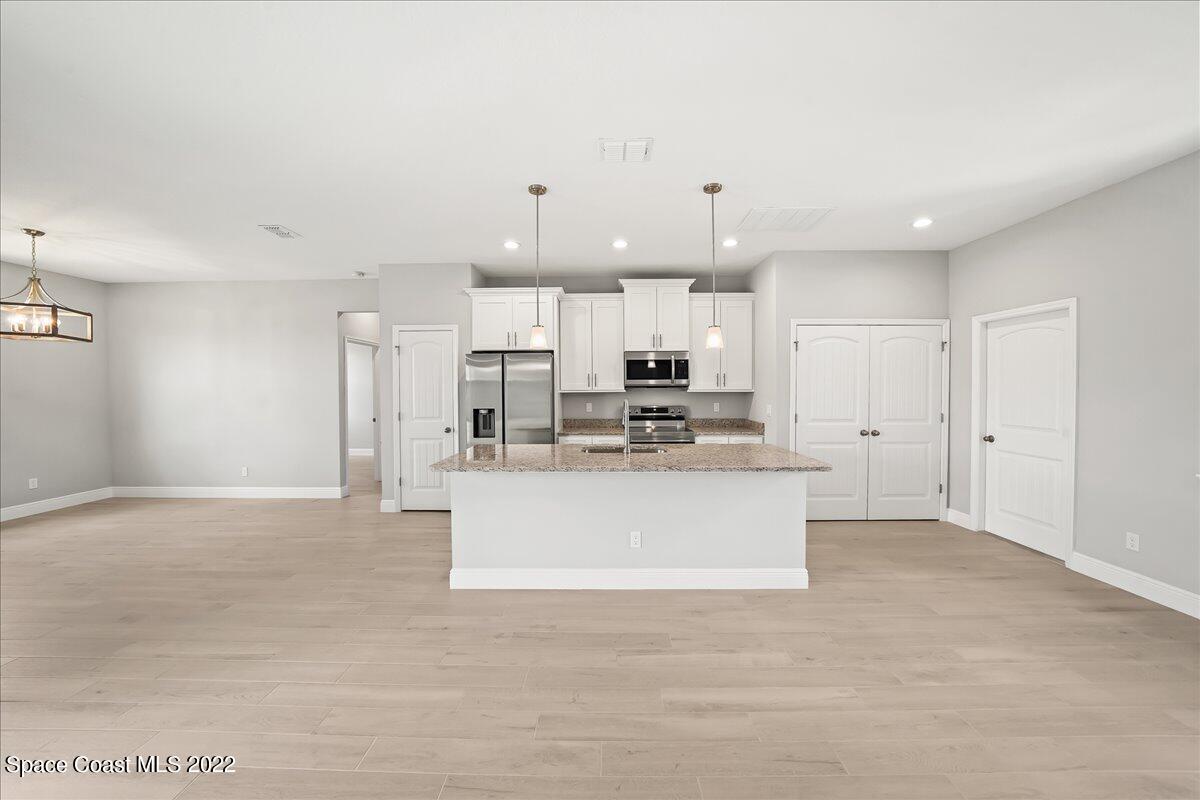 342 San Remo Road Palm Bay, FL 32908 - Photo 6 of 26 14-untitled-10