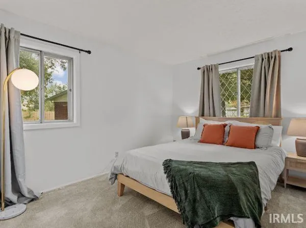 $194,900 | 1812 Cadillac Court, Kokomo, IN 46902