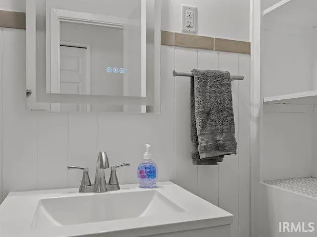 $199,900 | 1812 Cadillac Court, Kokomo, IN 46902