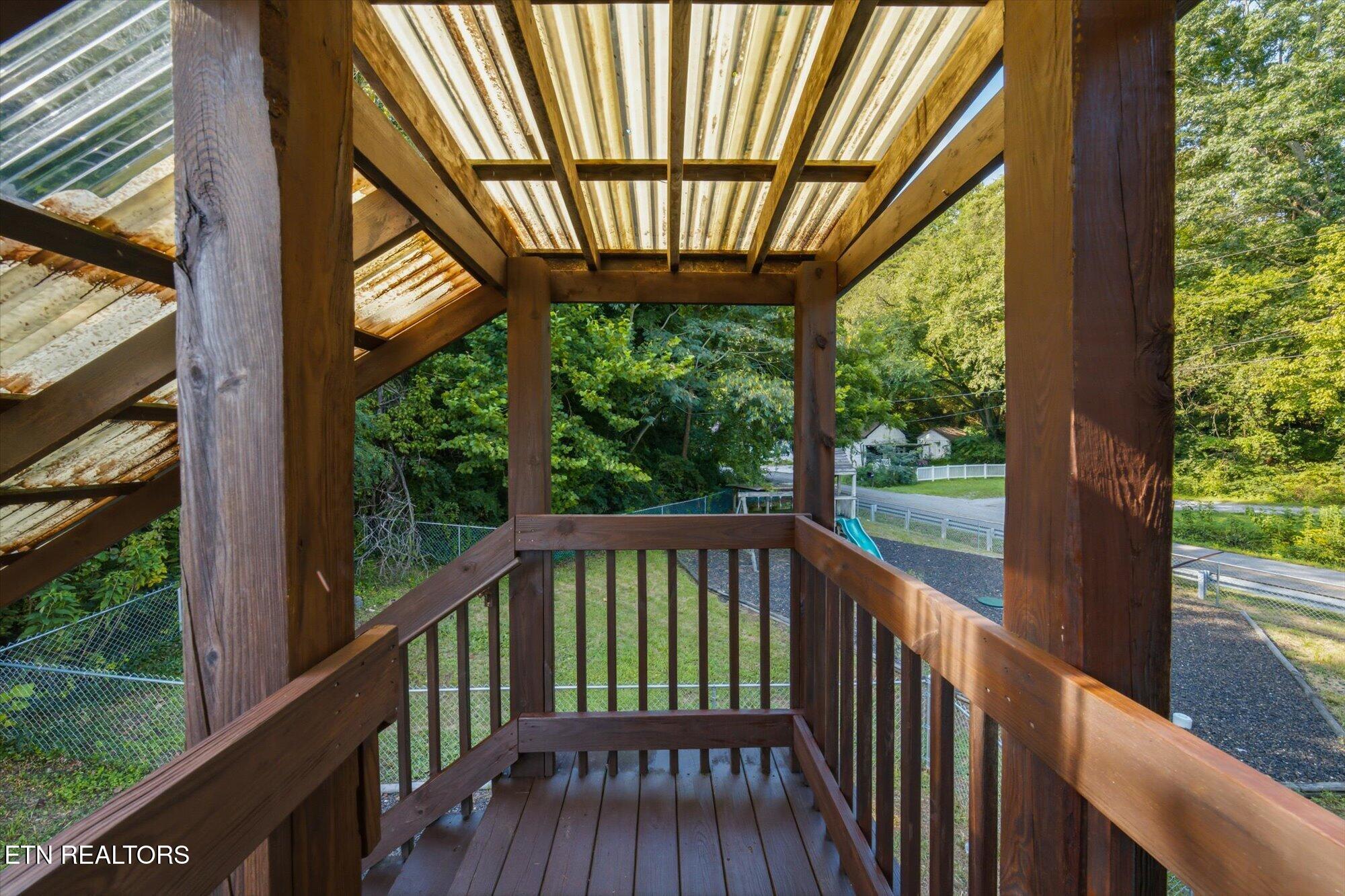 607 Old Tacora Hills Road Clinton, TN 37716 - Photo 28 of 32 28-607-Old-Tacora-Hills-Rd-Clinton-TN-28