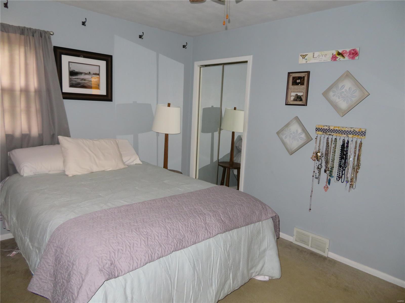 1504 Seiler Road Alton, IL 62002 - Photo 30 of 46