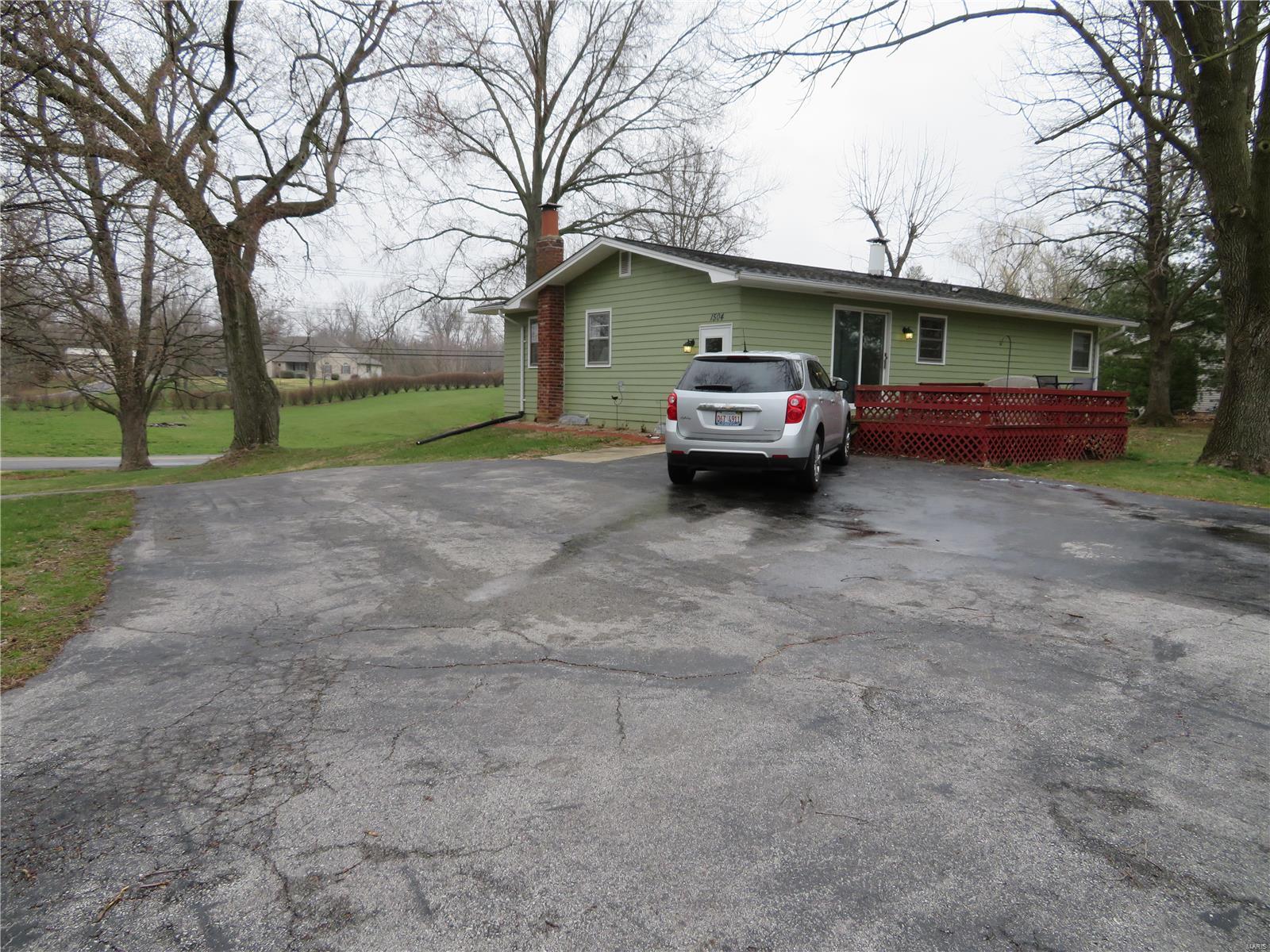 1504 Seiler Road Alton, IL 62002 - Photo 38 of 46