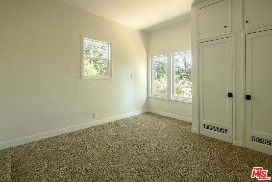 3666 Roderick Road Los Angeles, CA 90065 - Photo 24 of 34 Gallery Image 24
