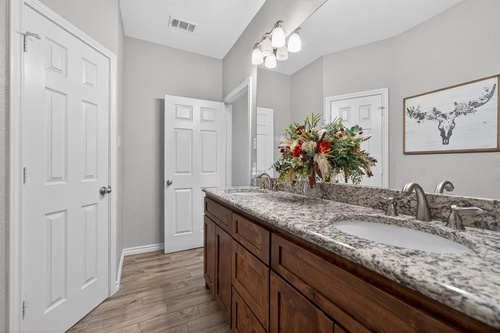 121 Harmon Road Gun Barrel City, TX 75156 - Photo 7 of 38