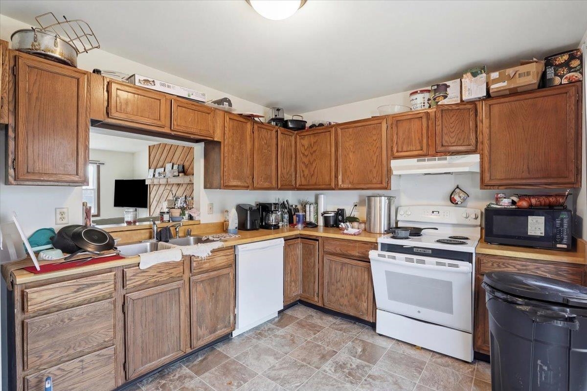 2938-2940 Traceway Drive Madison, WI 53713 - Photo 37 of 63